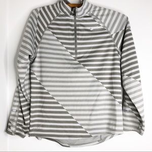 Nike Dri- Fit Running quarter zip long sleeve L